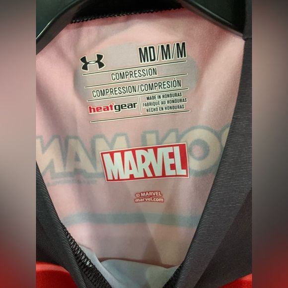 Under Armor Kids Iron Man Shirt Red Compression Heat Gear Allover Print Size M - Picture 3 of 6